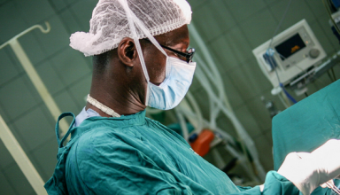 Afrique: que retenir, 50 ans après la première greffe cardiaque?
