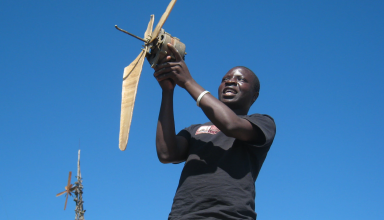 Malawi: William Kamkwamba a éclairé seul son village à 14 ans