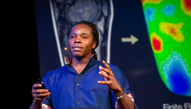 À 31 ans, il devient le Directeur national de l’innovation en Sierra Leone