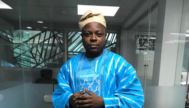 Oluwatobi Ajayi [30 ans] contrôle le marché de Mercedes-Benz au Nigéria