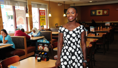 Adenah Bayoh : en fuyant la guerre au Libéria, elle devient millionnaire aux USA